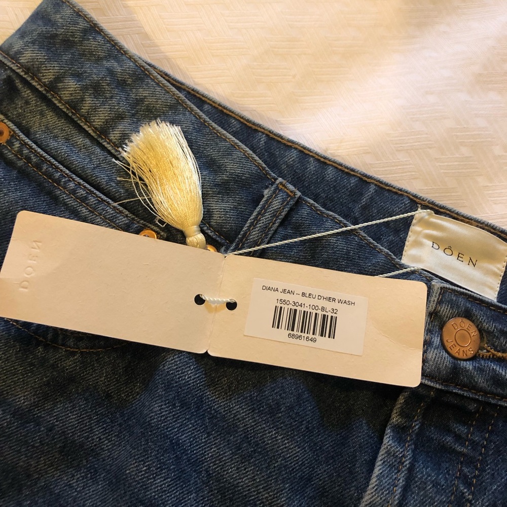 Doen High-Rise Diana Straight Leg Jeans - Picture 9 of 15